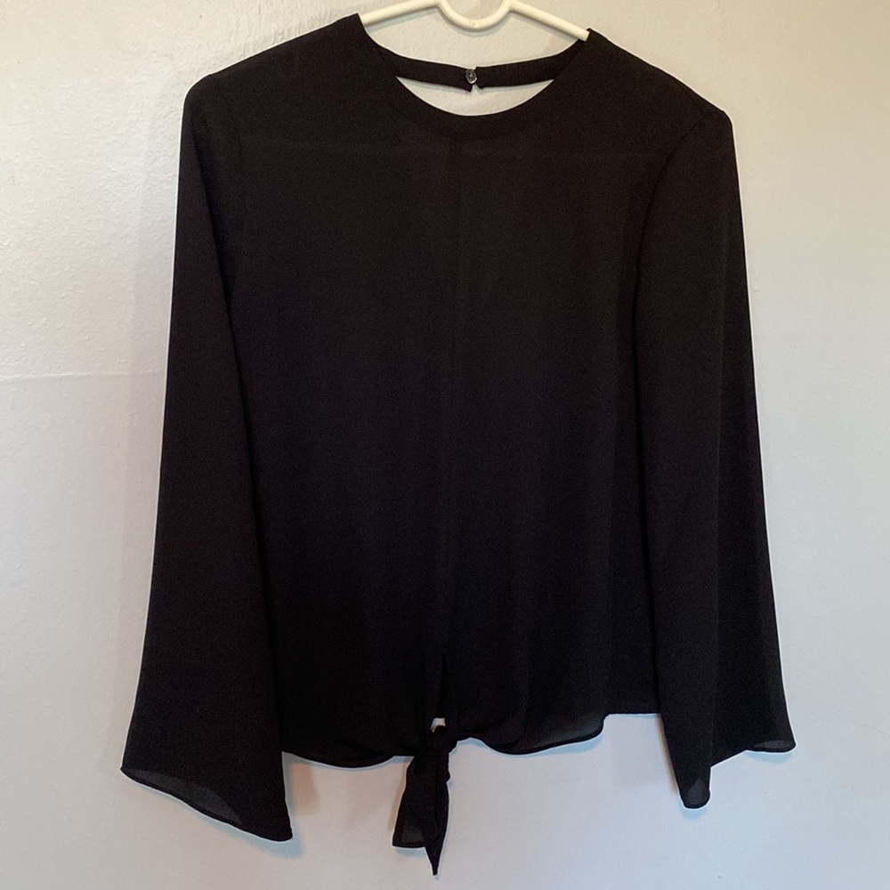 EUC Madewell V back tie front black long sleeve size S